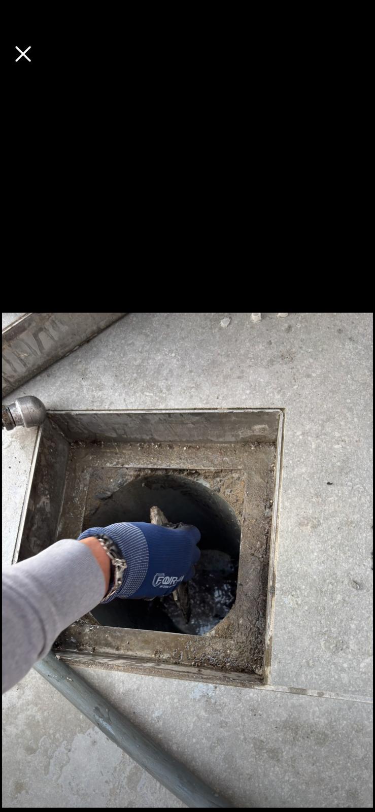 Intervention debouchage egout manuelle Liège